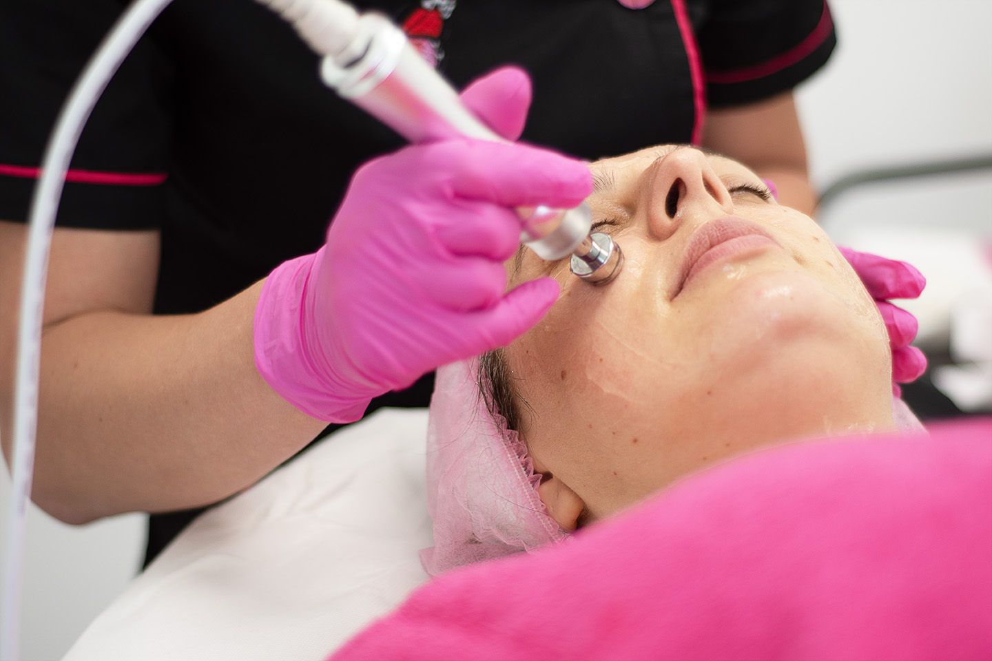 Introducerea substantelor active bruno vassari cu mezoterapie virtuala non invaziv